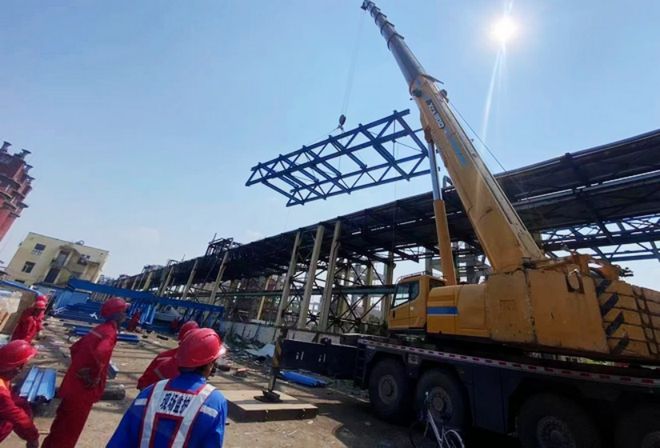 BOB半岛【一线行】守护“云端”安全——公司吉林石化炼油化工转型升级项目管廊安全(图3)